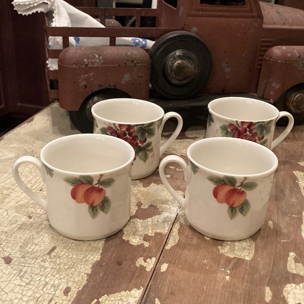 Royal Dalton everyday fruit vintage mug cups